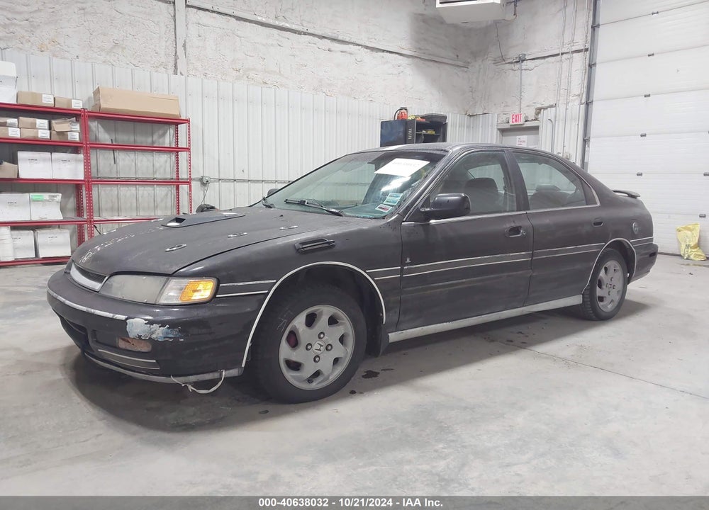 1997 HONDA ACCORD LX VIN: 1HGCD5639VA008584