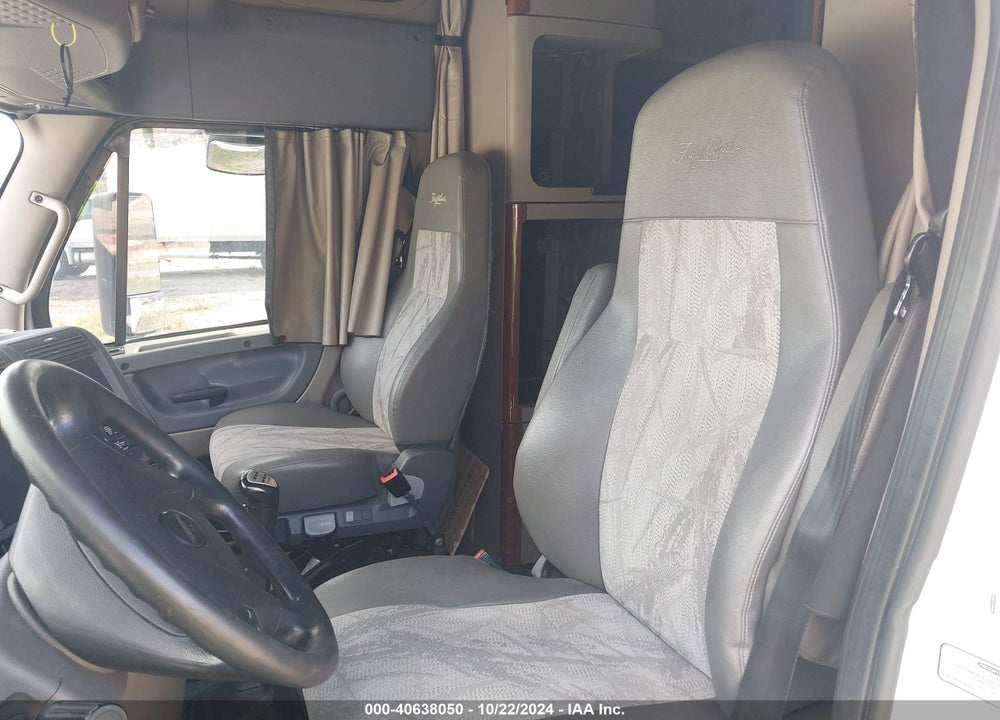 2016 FREIGHTLINER CASCADIA 125 VIN: 3AKJGLD69GSGY6547