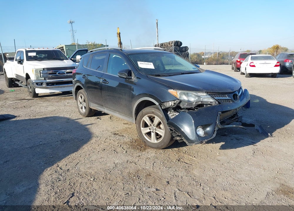 2015 TOYOTA RAV4 XLE VIN: 2T3RFREV1FW354337