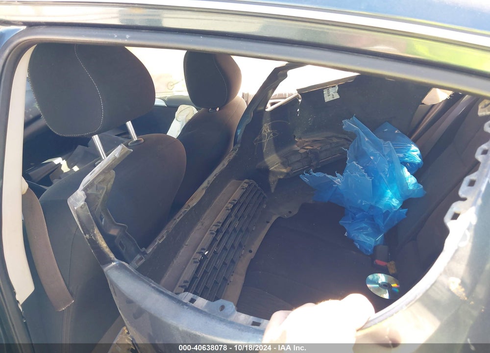 2014 NISSAN SENTRA SV VIN: 3N1AB7AP4EY332025