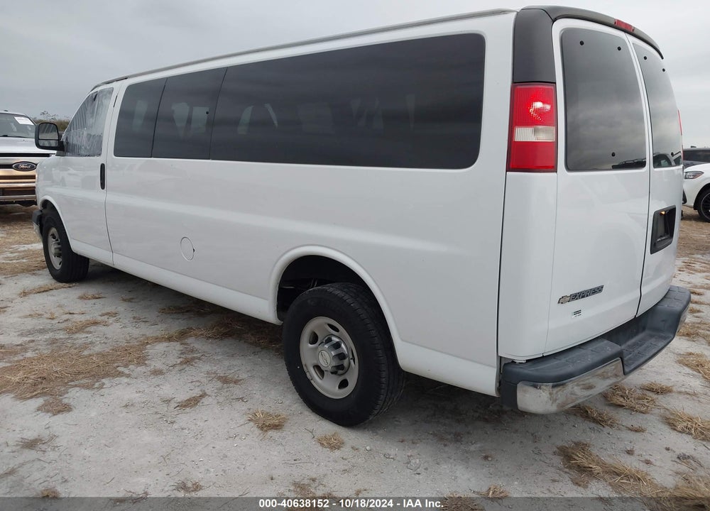 2017 CHEVROLET EXPRESS 3500 LT VIN: 1GAZGPFG3H1278549