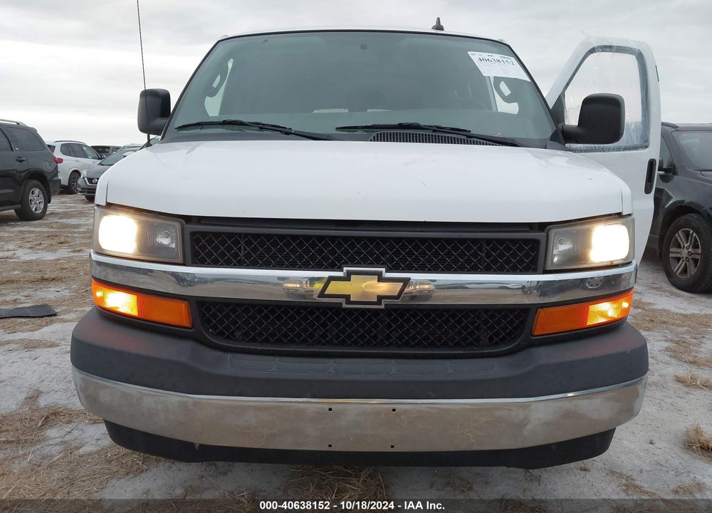 2017 CHEVROLET EXPRESS 3500 LT VIN: 1GAZGPFG3H1278549