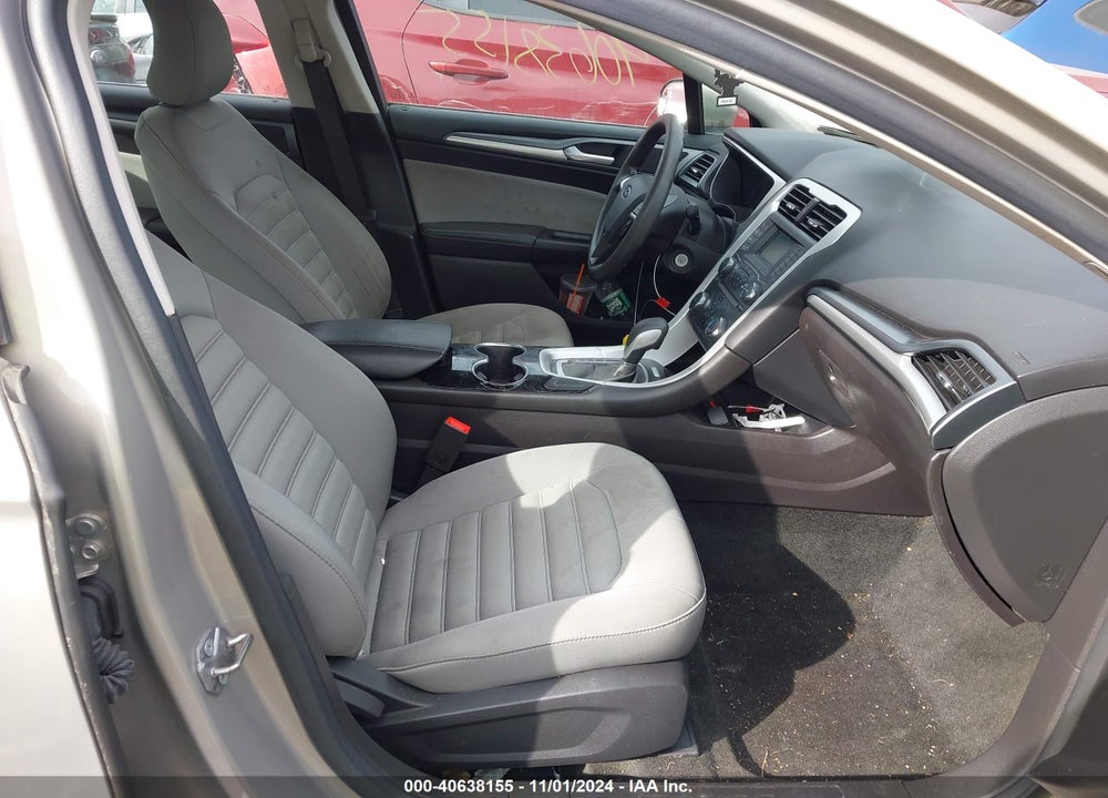 2015 FORD FUSION VIN: 3FA6P0G75FR299329