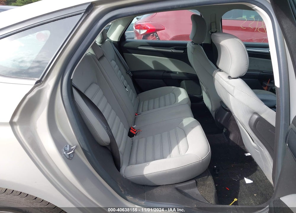 2015 FORD FUSION VIN: 3FA6P0G75FR299329