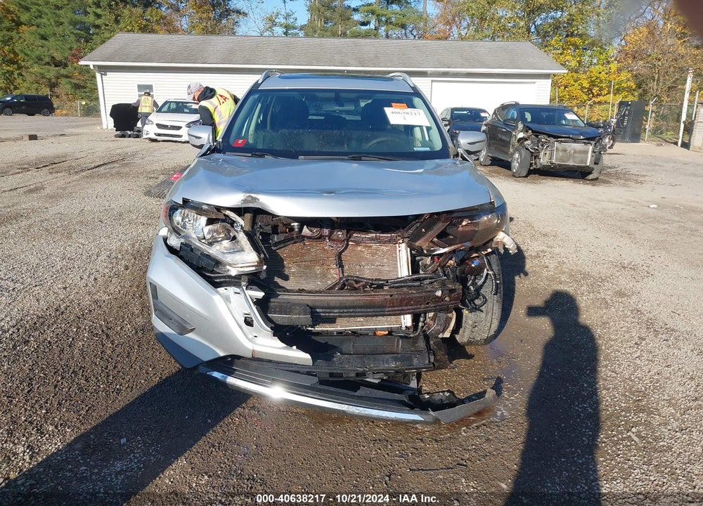 2017 NISSAN ROGUE SV VIN: 5N1AT2MV9HC745235