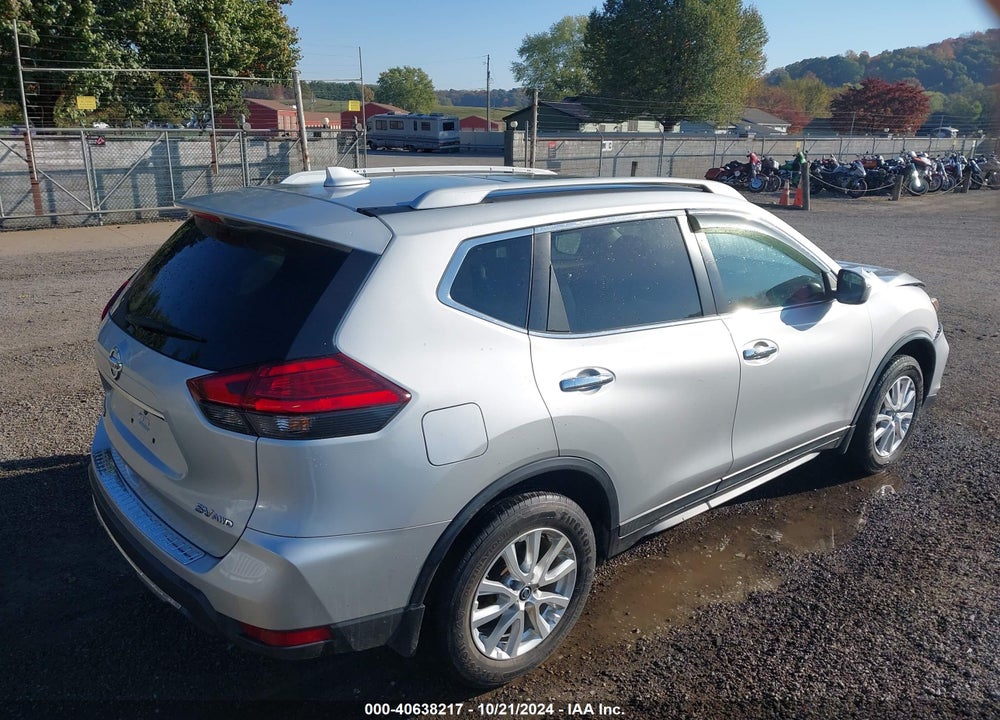 2017 NISSAN ROGUE SV VIN: 5N1AT2MV9HC745235