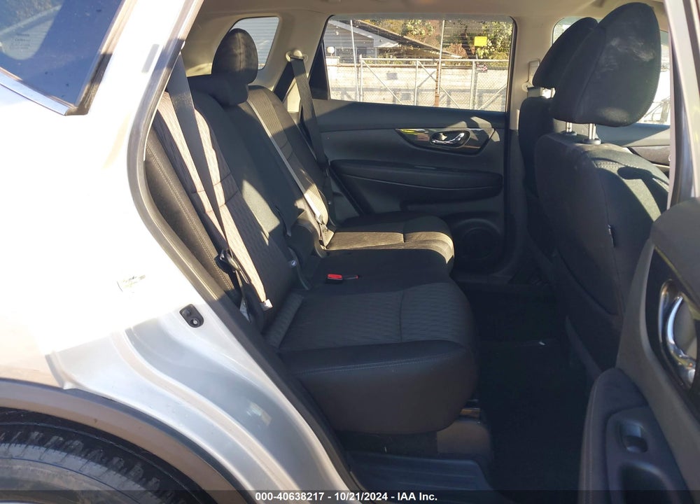 2017 NISSAN ROGUE SV VIN: 5N1AT2MV9HC745235