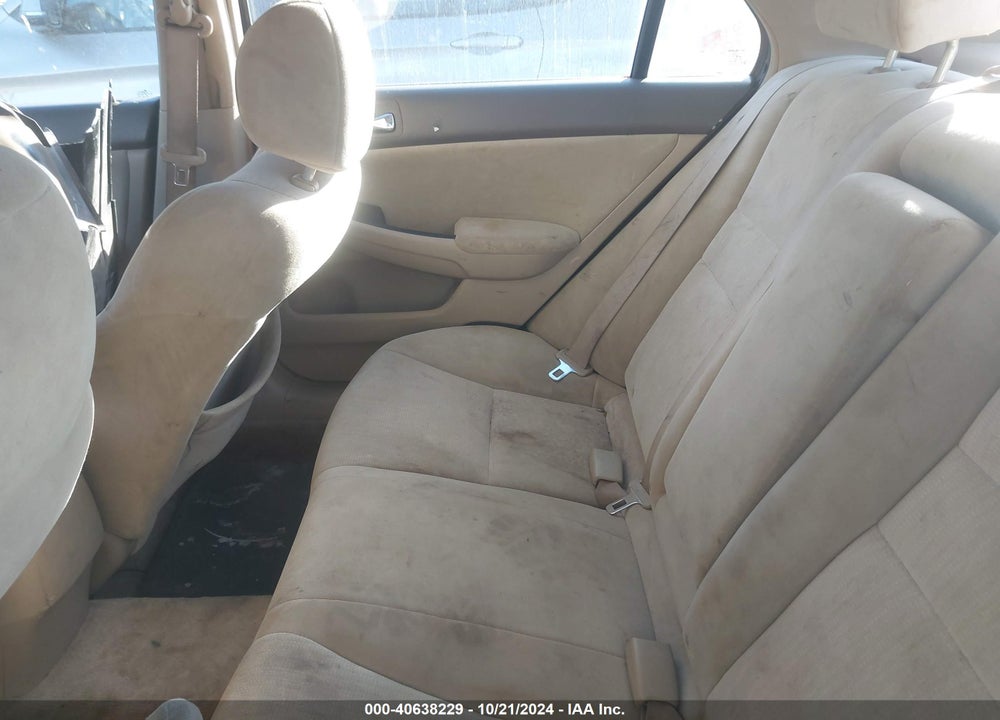 2005 HONDA ACCORD 2.4 LX VIN: 1HGCM56485L002322