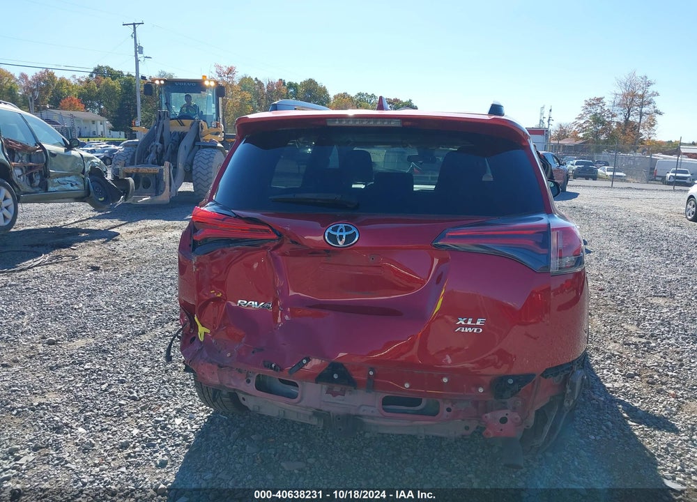 2017 TOYOTA RAV4 XLE VIN: 2T3RFREV4HW680250