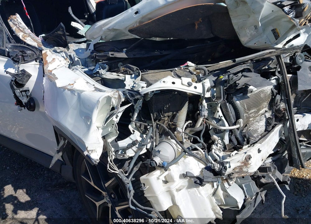 2016 TOYOTA RAV4 SE VIN: JTMNFREV5GJ082793