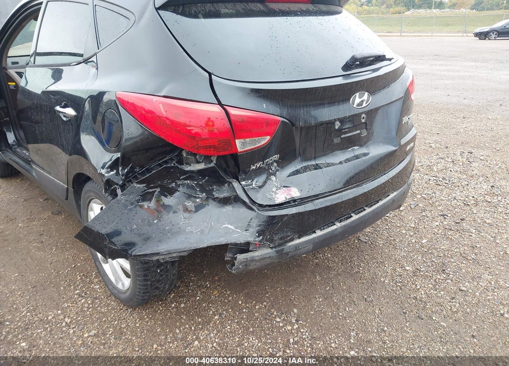 2011 HYUNDAI TUCSON LIMITED VIN: KM8JUCAC6BU227218