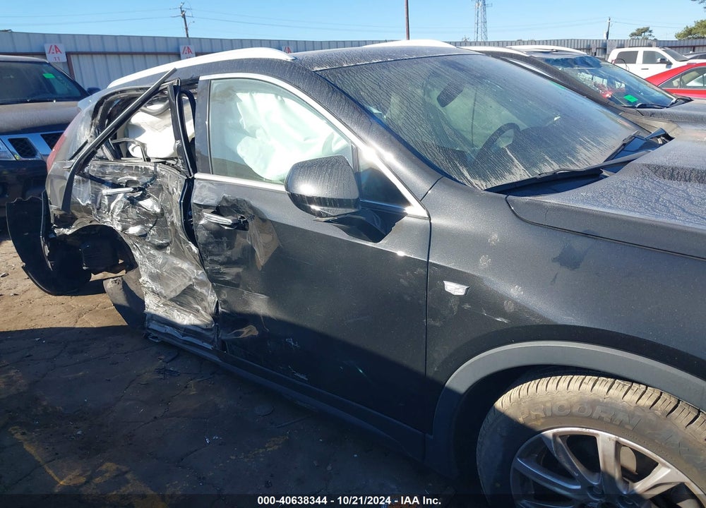 2019 CADILLAC XT4 LUXURY VIN: 1GYFZBR40KF135104