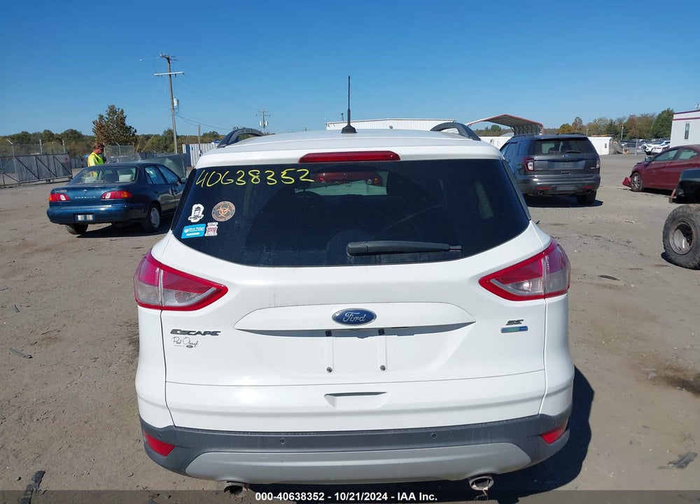 2016 FORD ESCAPE SE VIN: 1FMCU9GX5GUA64400