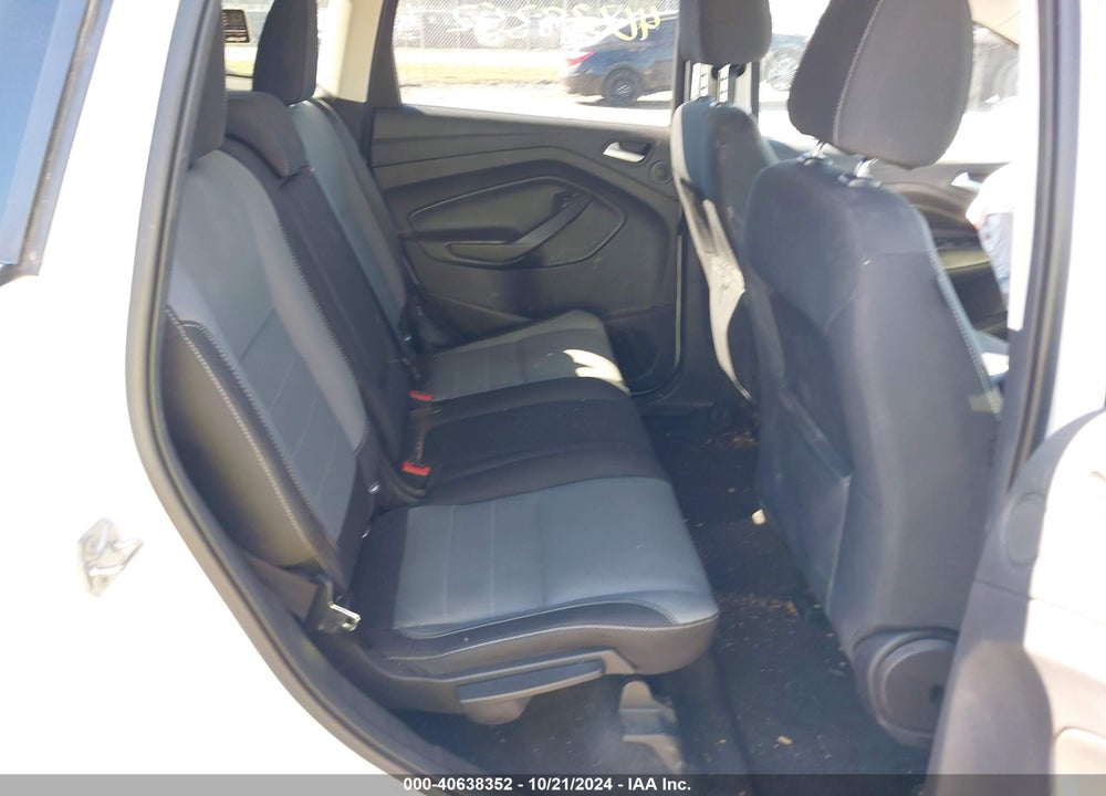2016 FORD ESCAPE SE VIN: 1FMCU9GX5GUA64400