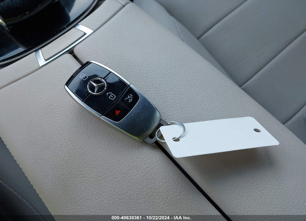 2017 MERCEDES-BENZ E 300 VIN: WDDZF4JB5HA230688