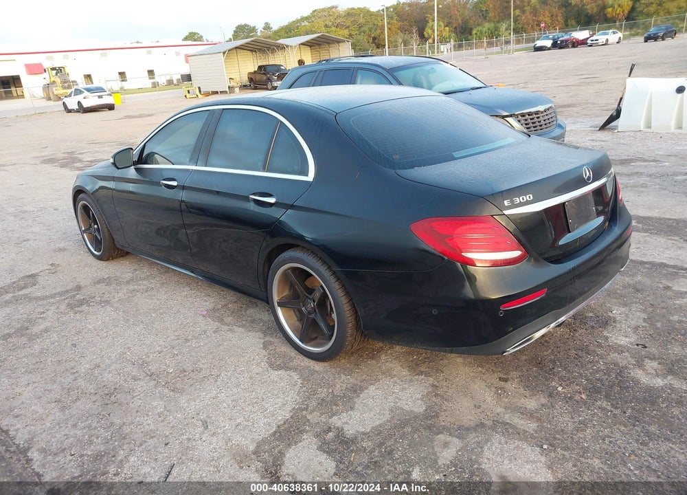 2017 MERCEDES-BENZ E 300 VIN: WDDZF4JB5HA230688