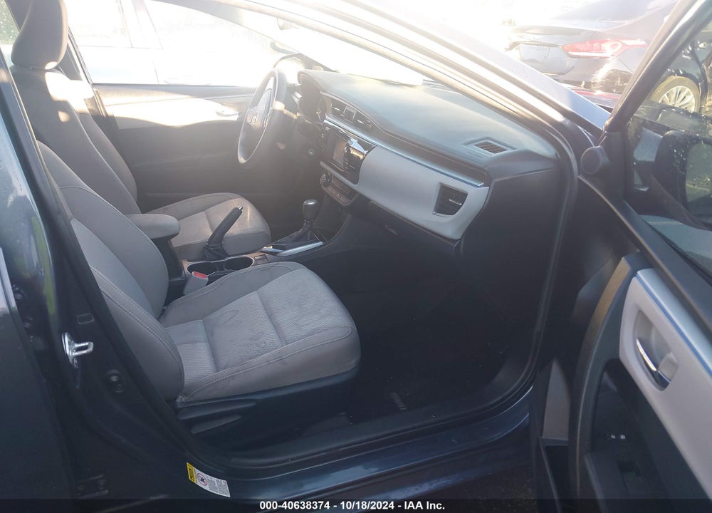 2016 TOYOTA COROLLA LE VIN: 5YFBURHE8GP390654