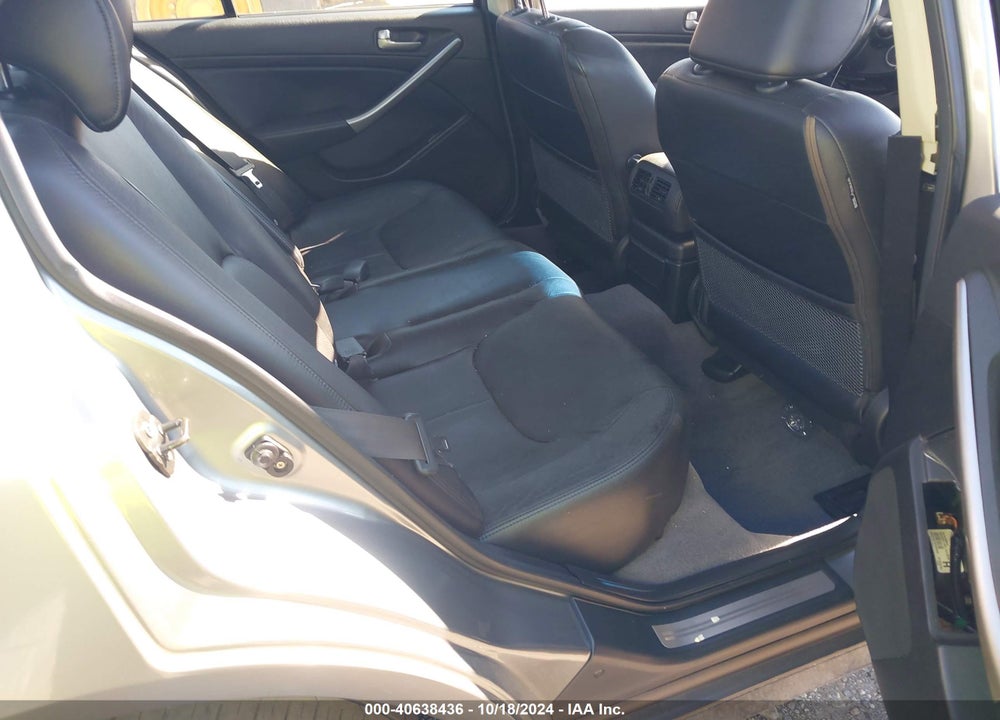 2004 INFINITI G35X VIN: JNKCV51F14M719219