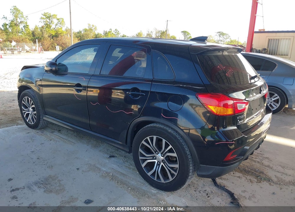 2018 MITSUBISHI OUTLANDER SPORT 2.0 ES VIN: JA4AP3AU3JZ014744