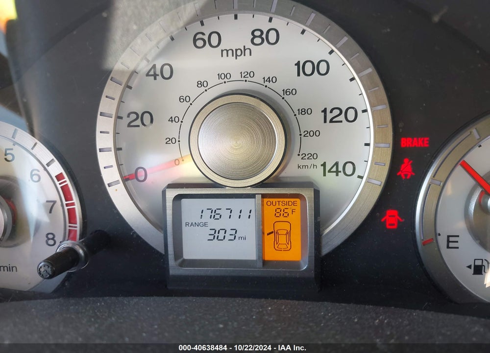 2011 HONDA PILOT EX-L VIN: 5FNYF4H55BB060739