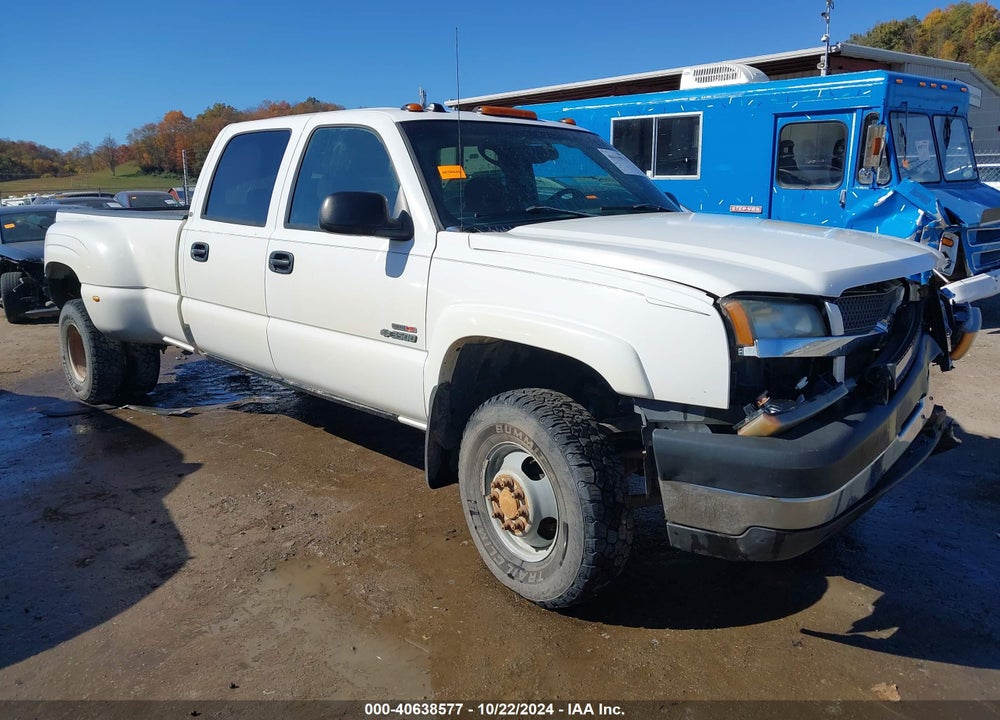 2004 CHEVROLET SILVERADO 3500 LS VIN: 1GCJK33144F174225