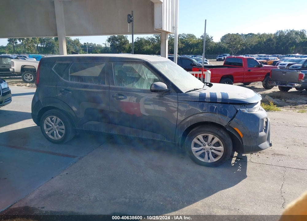2021 KIA SOUL LX VIN: KNDJ23AU7M7739851