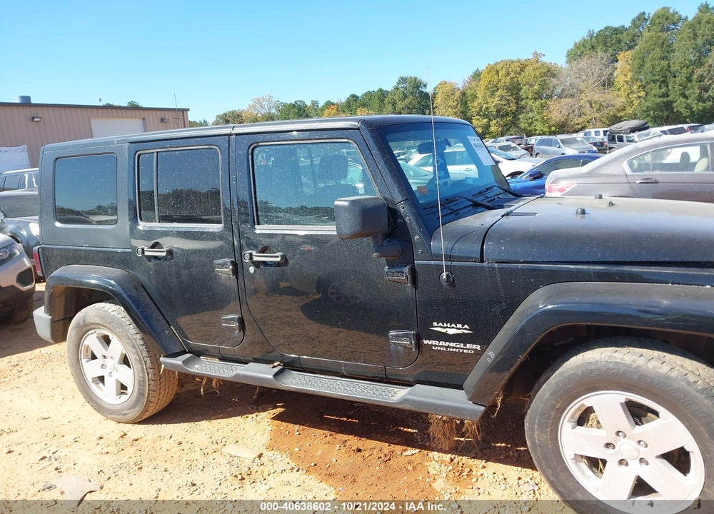 2008 JEEP WRANGLER UNLIMITED SAHARA VIN: 1J8GA59118L520702