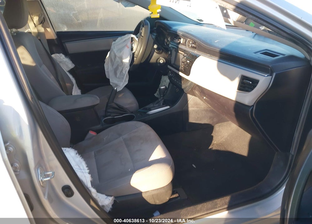 2015 TOYOTA COROLLA LE VIN: 2T1BURHE0FC337512