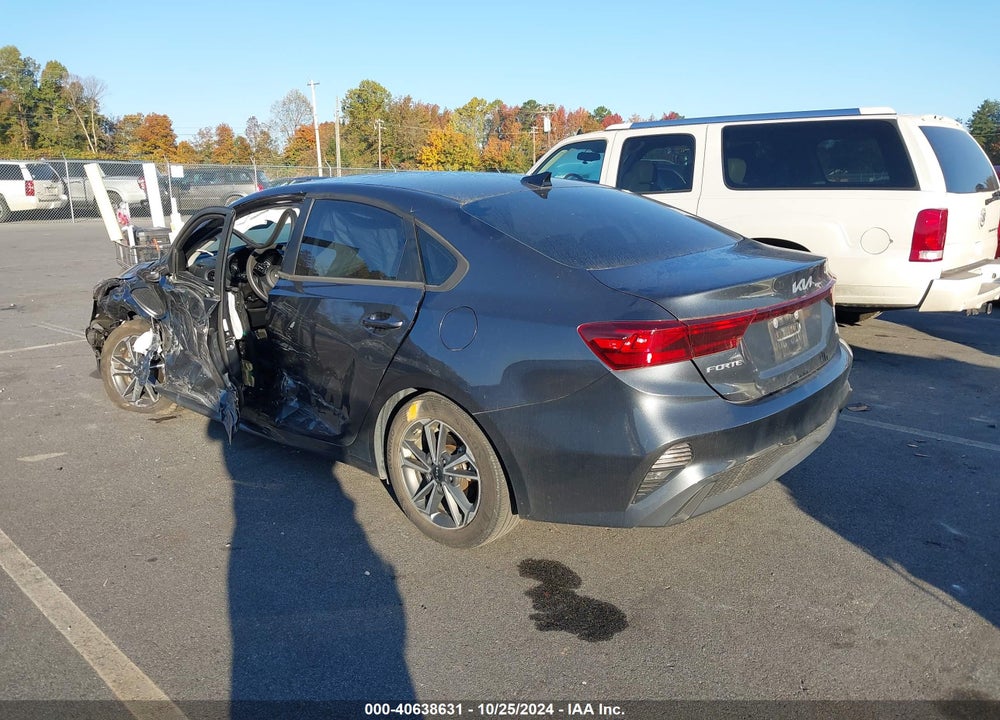 2022 KIA FORTE VIN: 3KPF24AD7NE471929