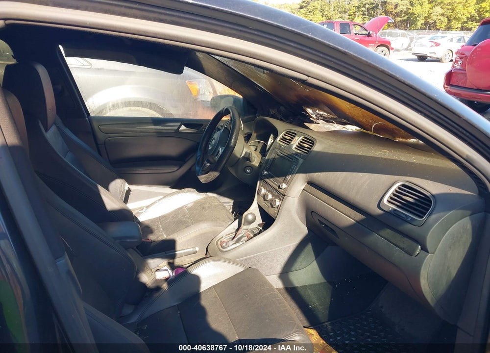 2010 VOLKSWAGEN GTI 4-DOOR VIN: WVWHV7AJ0AW184374