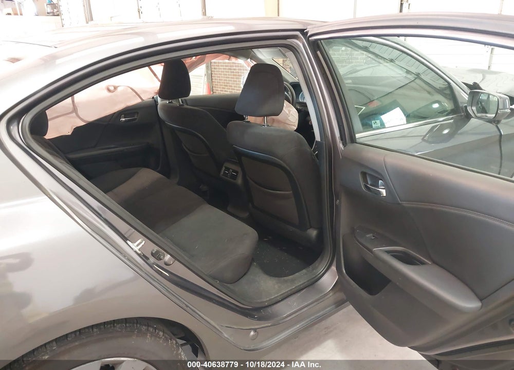 2014 HONDA ACCORD EX VIN: 1HGCR2F70EA184202