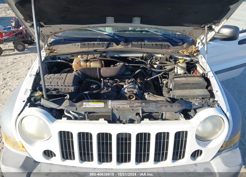 2005 JEEP LIBERTY SPORT VIN: 1J4GL48K25W692196