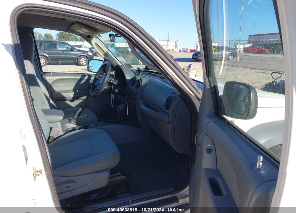 2005 JEEP LIBERTY SPORT VIN: 1J4GL48K25W692196