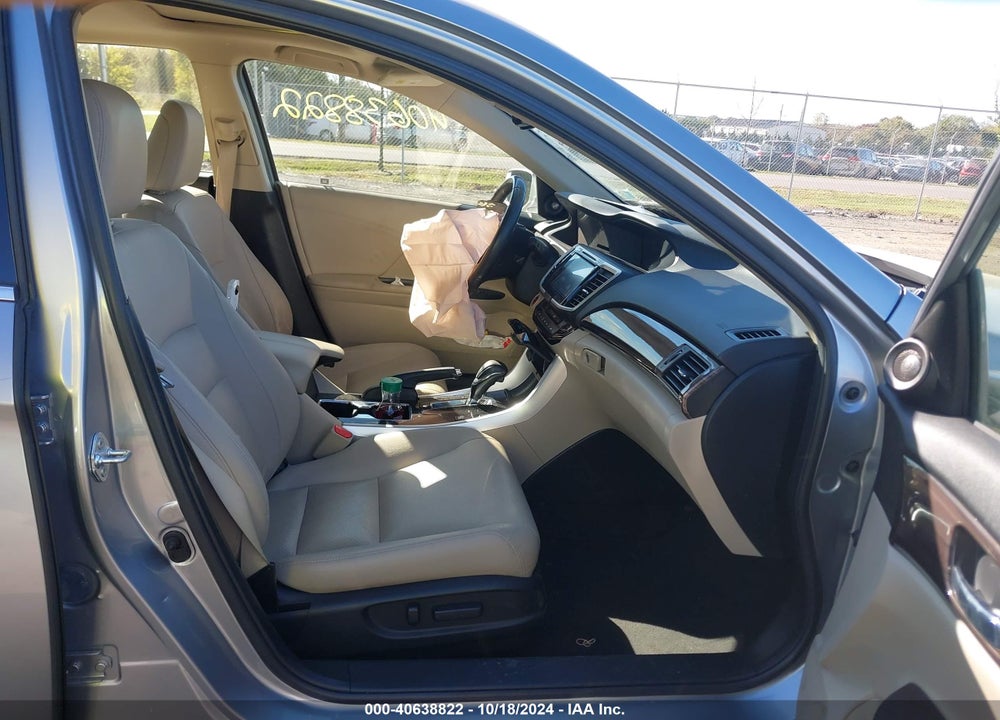 2017 HONDA ACCORD HYBRID EX-L VIN: JHMCR6F53HC029834
