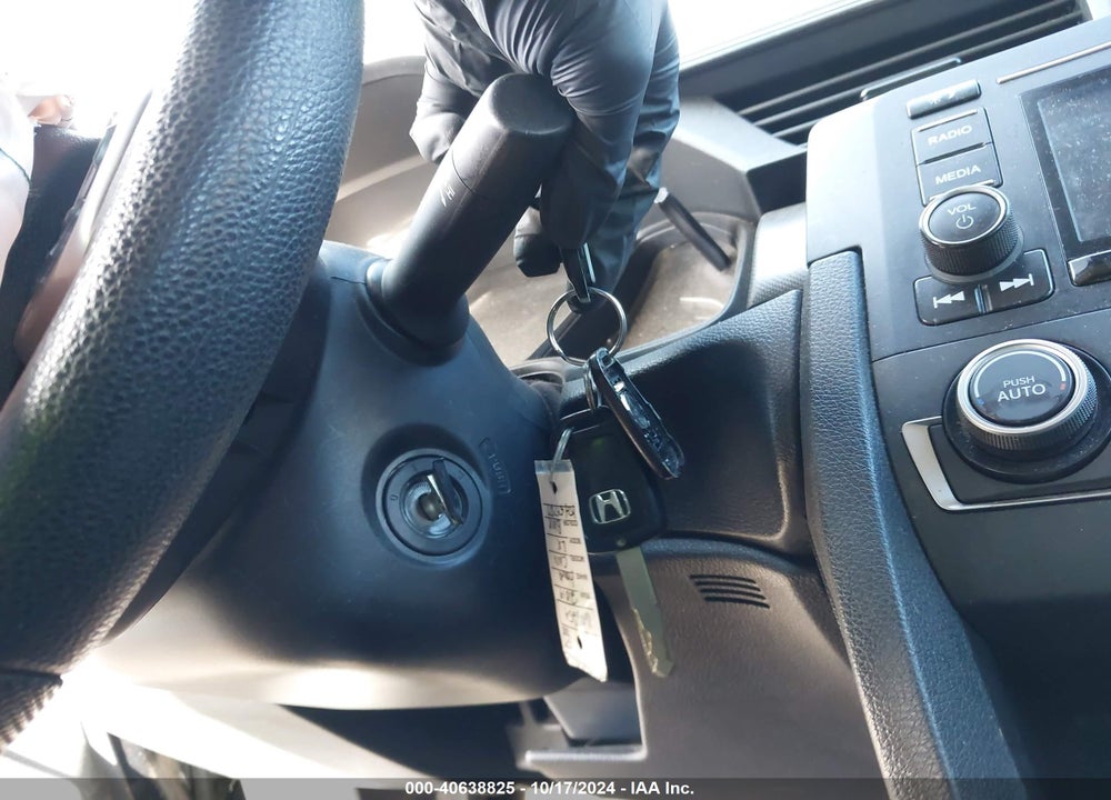 2019 HONDA CIVIC LX VIN: 2HGFC2F66KH547377