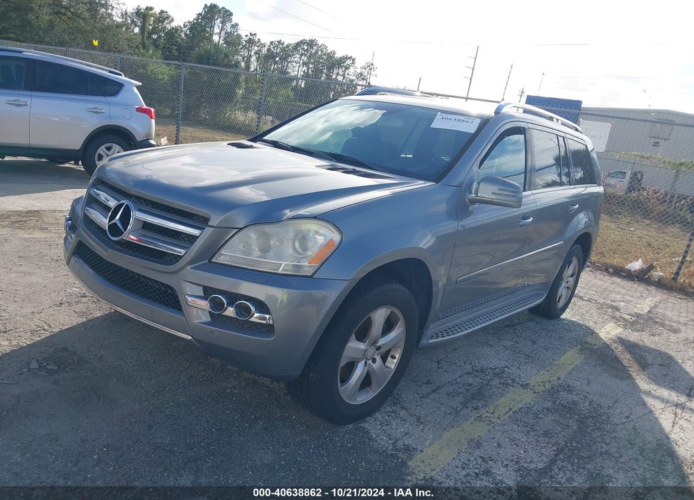 2011 MERCEDES-BENZ GL 450 4MATIC VIN: 4JGBF7BE7BA746088