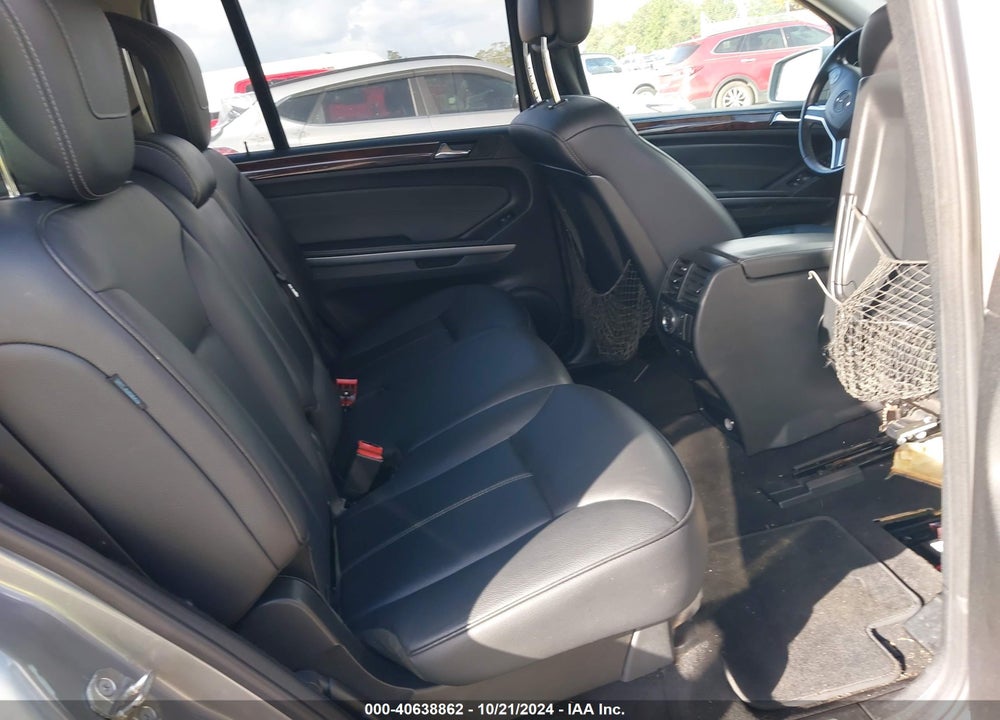 2011 MERCEDES-BENZ GL 450 4MATIC VIN: 4JGBF7BE7BA746088