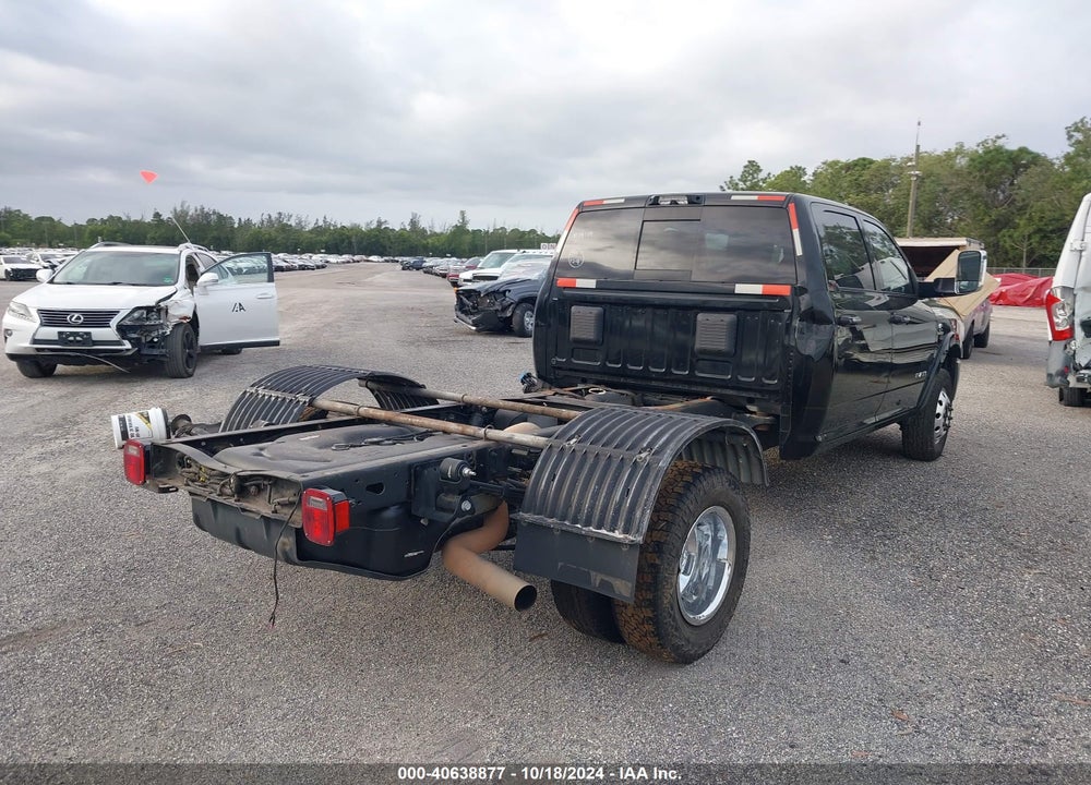 2022 RAM 3500 CHASSIS TRADESMAN/SLT/LAIE/LIMITED VIN: 3C7WRTCL8NG343703