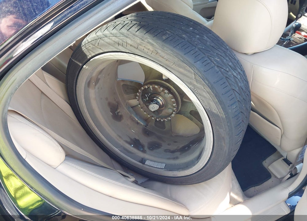 2007 LEXUS IS 350 VIN: JTHBE262472007710