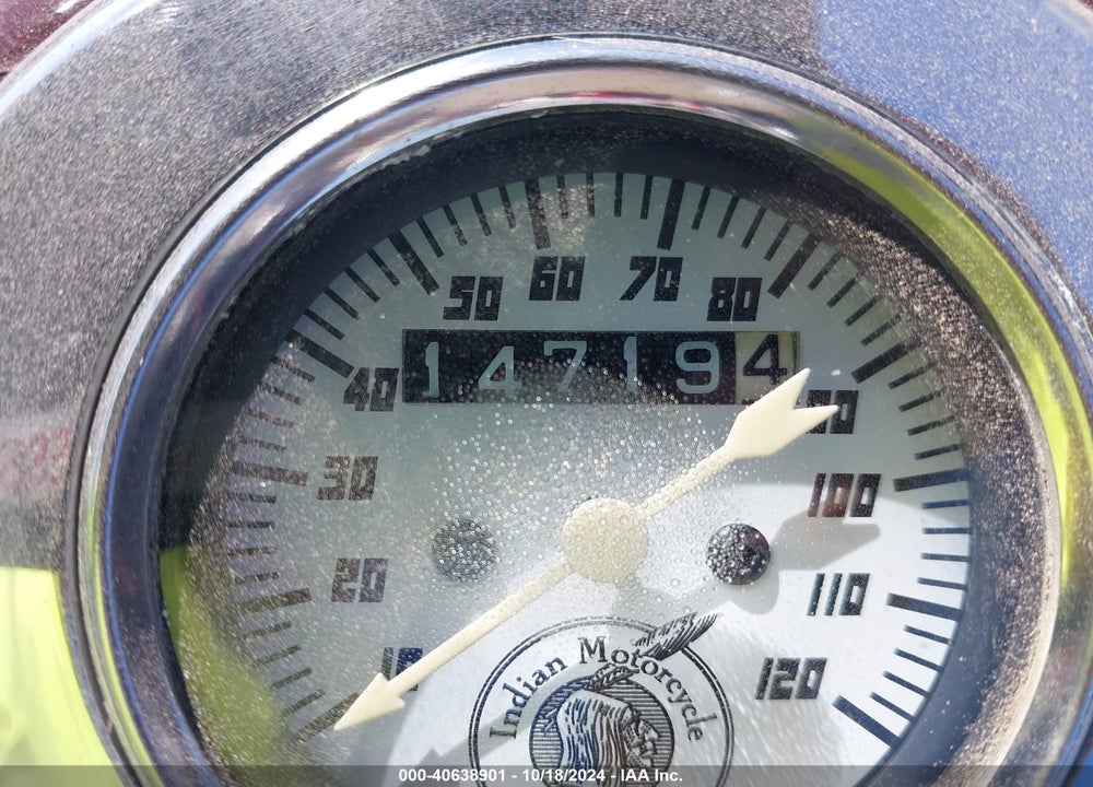 2000 INDIAN MOTORCYCLE CO. CHIEF VIN: 5CDCNB510YG002368