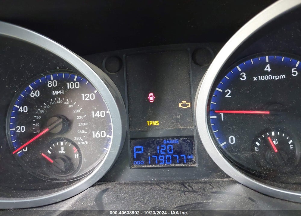 2010 HYUNDAI GENESIS 3.8 VIN: KMHHU6KH2AU007342