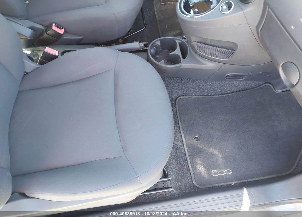 2013 FIAT 500 POP VIN: 3C3CFFAR5DT570455
