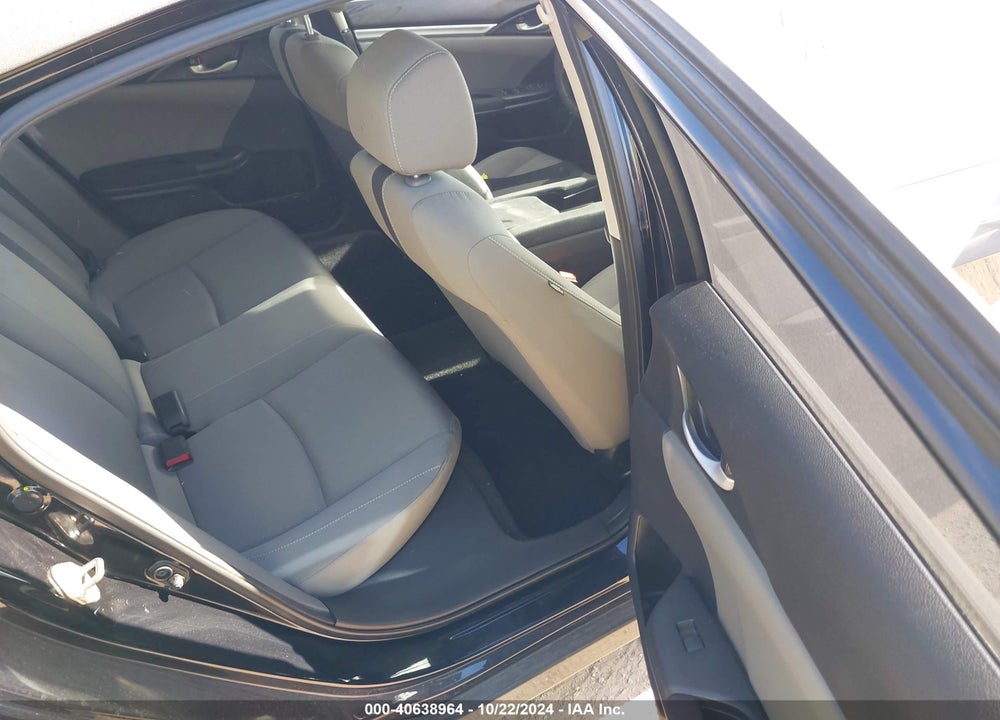2019 HONDA CIVIC LX VIN: 2HGFC2F6XKH526581