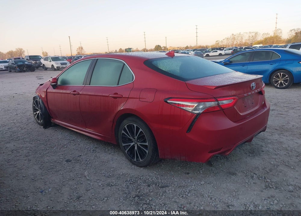 2019 TOYOTA CAMRY SE VIN: 4T1B11HK4KU294074