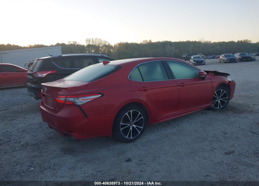 2019 TOYOTA CAMRY SE VIN: 4T1B11HK4KU294074