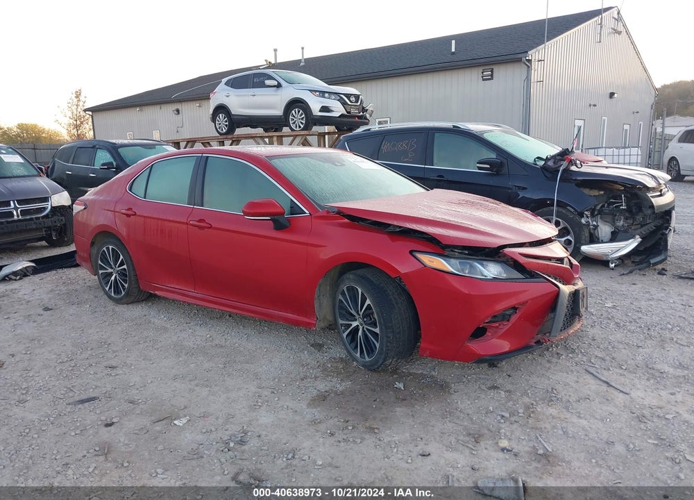 2019 TOYOTA CAMRY SE VIN: 4T1B11HK4KU294074