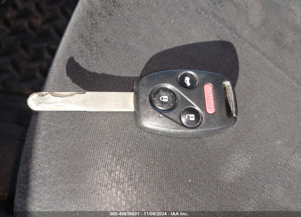 2013 HONDA CIVIC LX VIN: 2HGFB2F50DH570232