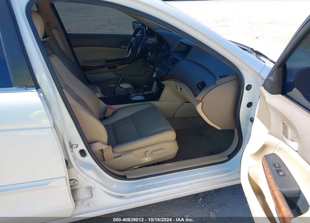 2010 HONDA ACCORD 3.5 EX-L VIN: 1HGCP3F8XAA006876