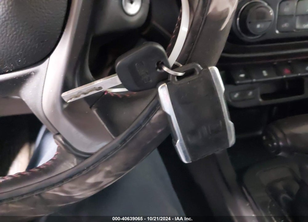 2015 GMC CANYON SLE VIN: 1GTG6BE36F1259087