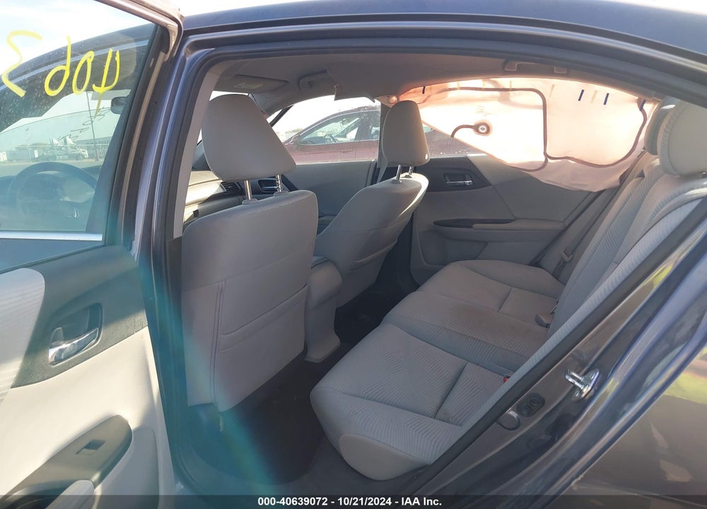 2015 HONDA ACCORD LX VIN: 1HGCR2F39FA213517